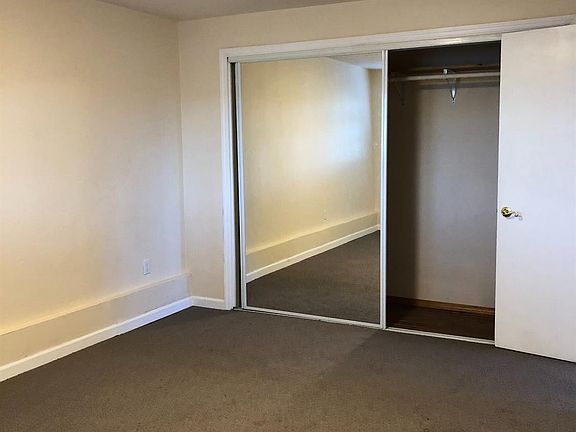 5th image of 25 Canterbury Ave