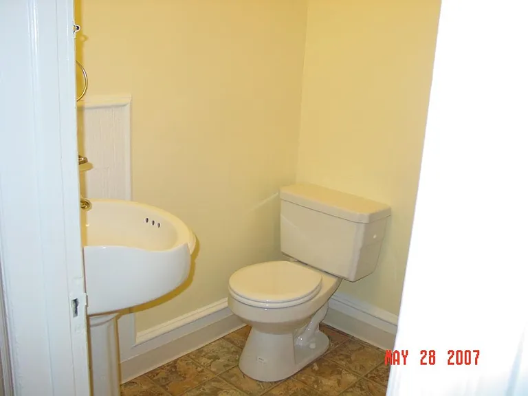 4330 Pine St #3 — Photo 3