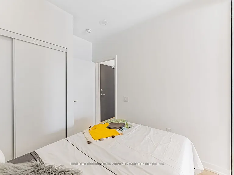 7 Golden Lion Hts #N437 — Photo 15