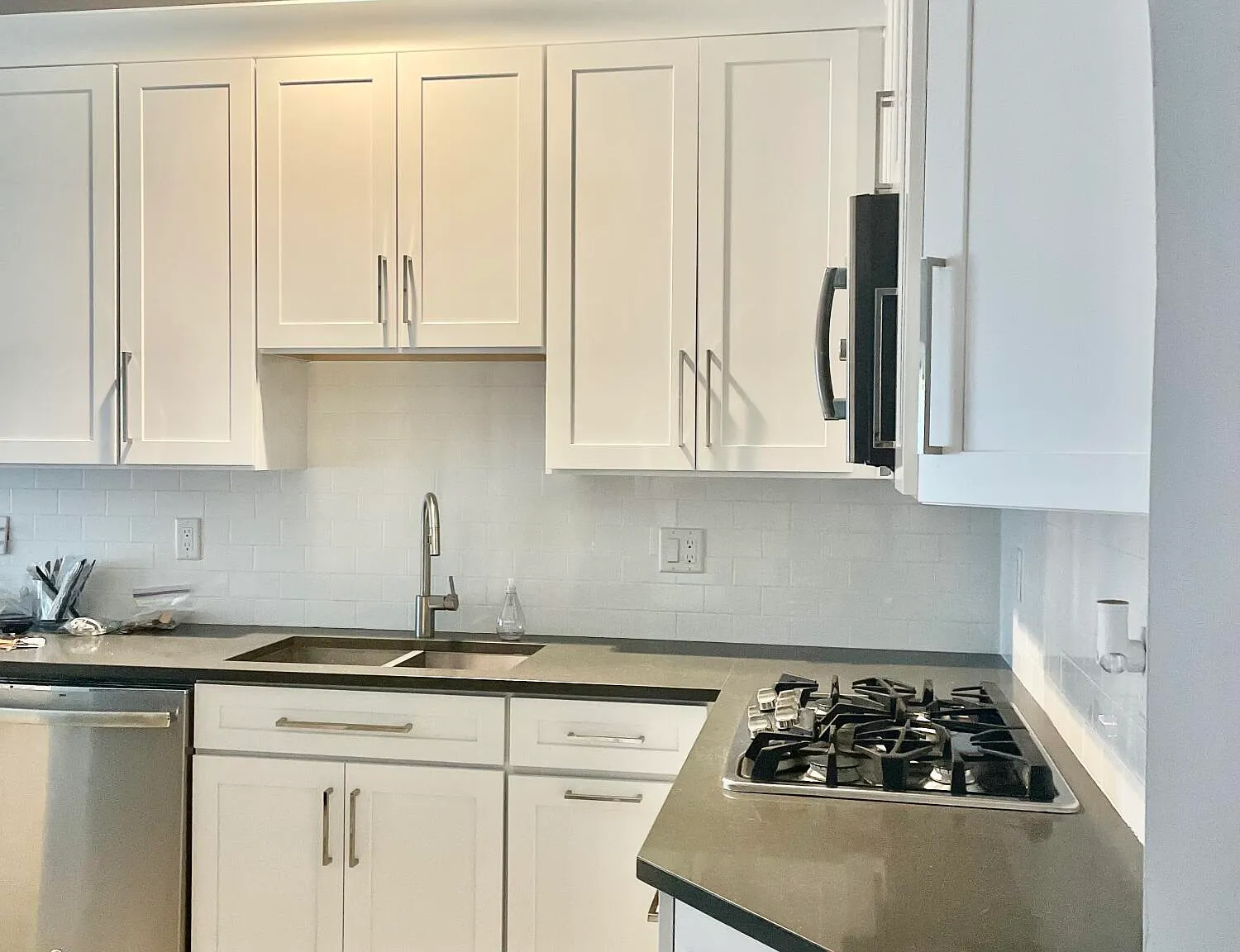 4 bed, 2317 sqft, $4,500 — Photo 4