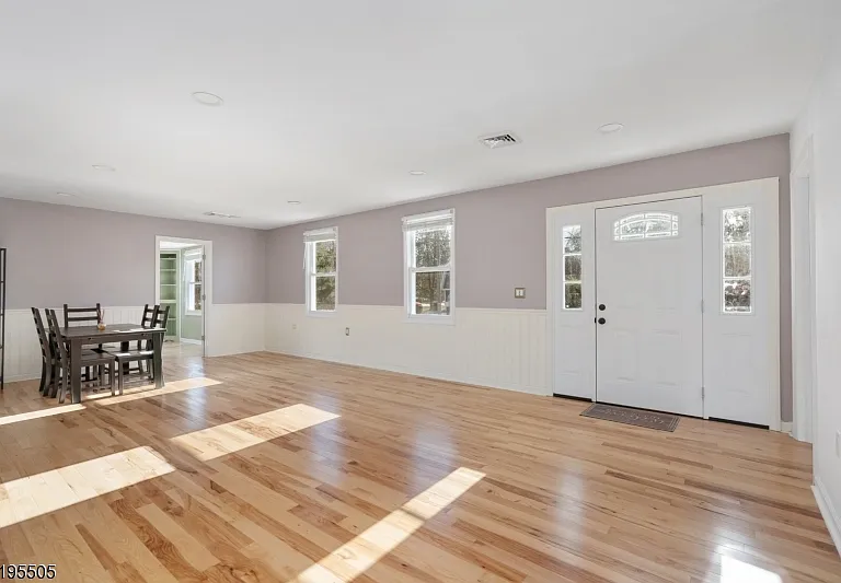 7 Berry Rd #A — Photo 2