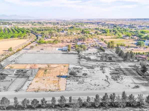737 Young John St, Clint, TX 79836
