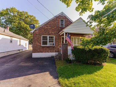 2177 Curry Road, Schenectady, NY, 12303