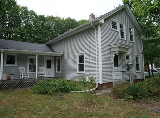 1215 Tower Hill Rd, North Kingstown, RI 02852