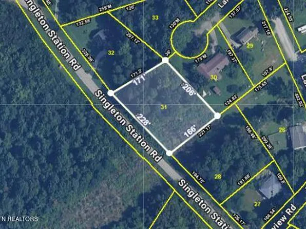 31 Singleton Station Rd, Louisville, TN 37777