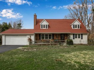 9202 Clarence Center Rd, Clarence Center, NY 14032