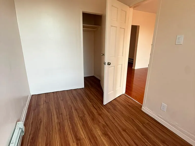 2138 Gleason Ave #1 — Photo 6