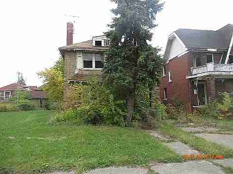3208 Burlingame
