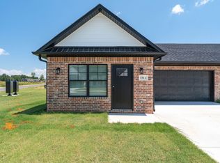 8821 Cantera Dr UNIT B, Fort Smith, AR 72916
