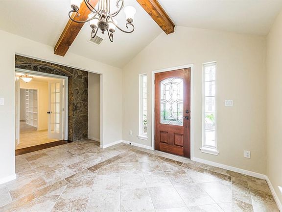 4th image of 26610 Willow Ln