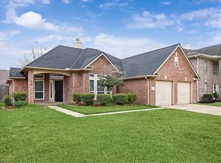 11009 Collingswood Dr, La Porte, TX 77571