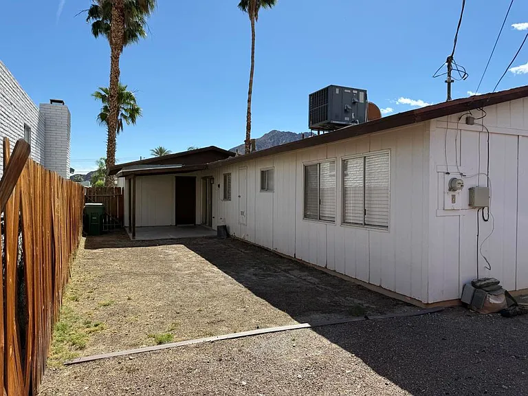 52395 Avenida Carranza — Photo 33