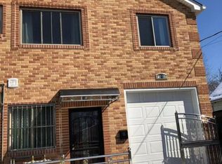 7507 166th St, Flushing, NY 11366