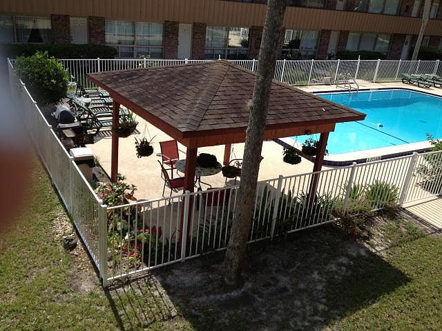 1st image of 1221 Park Ave APT 24