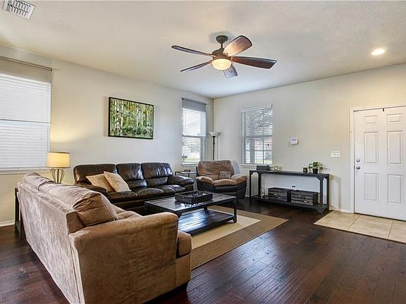 5th image of 9223 English Oaks Ln