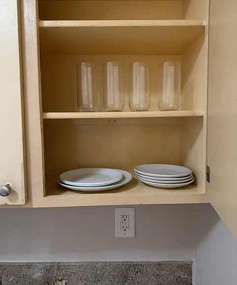 710 NE 46th Ct #3 — Photo 11