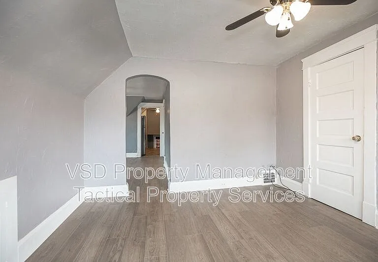 12339 Chesterfield Ave #3 — Photo 9