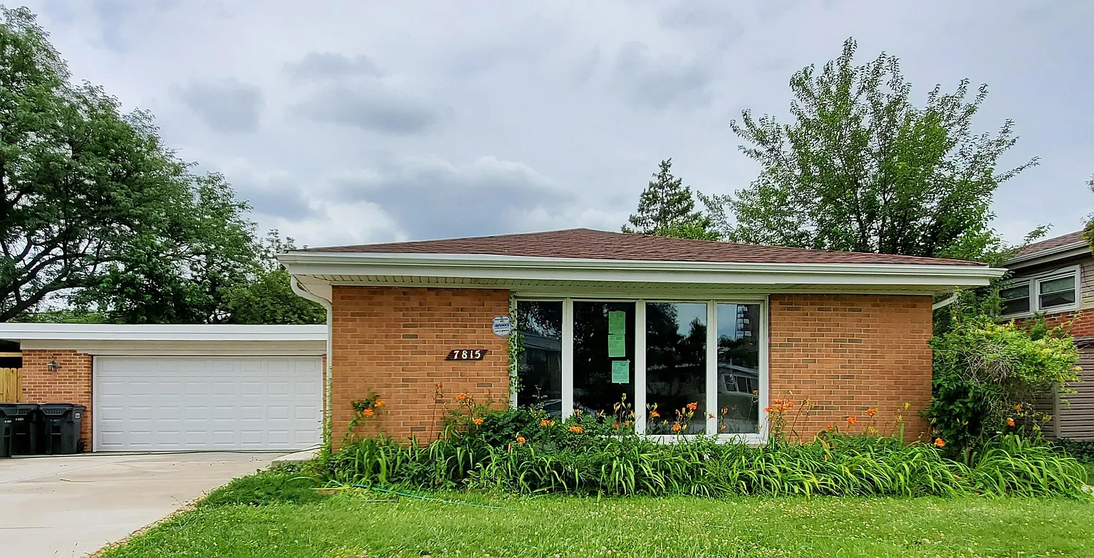 7815 Golf Rd photo 1