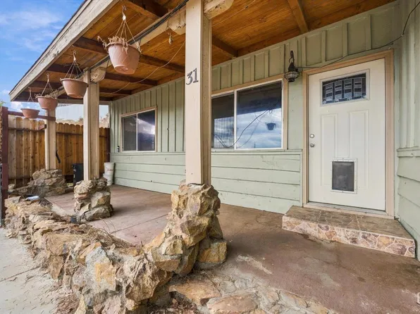 31 Pine St, Wofford Heights, CA 93285