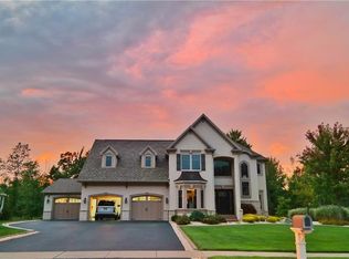 17 Putney Pl, Hilton, NY 14468