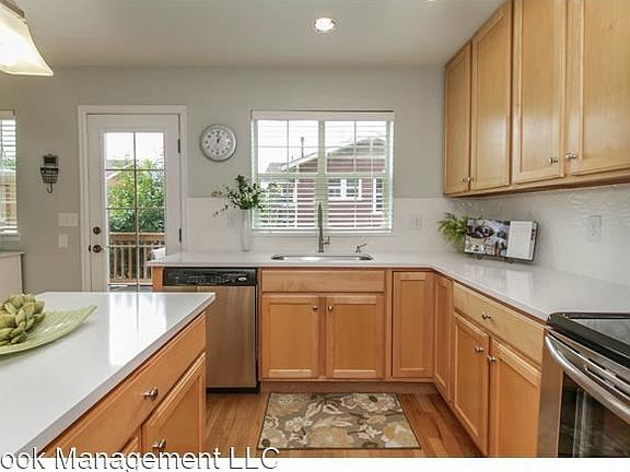 4th image of 8142 E 29th Ave