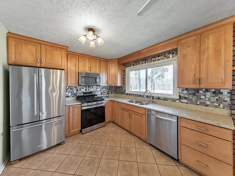 377 Macedonia Forest Cir — Photo 5