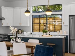 8717 13th Ave NW, Seattle, WA 98117