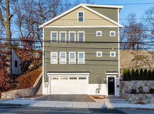 699 Highland St, Malden, MA 02148