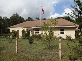 7391 W Smiles St, Dunnellon, FL 34433