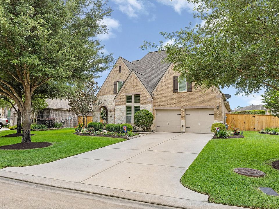 1st image of 24964 Stratton Meadows Dr