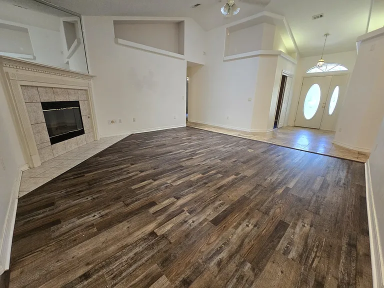 4219 Spindlewick Dr — Photo 5