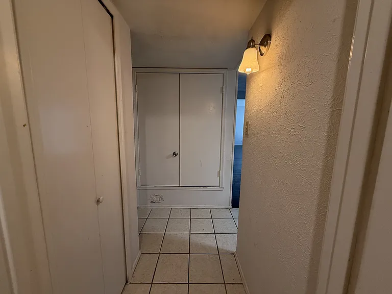 1616 Fannin Cir — Photo 4