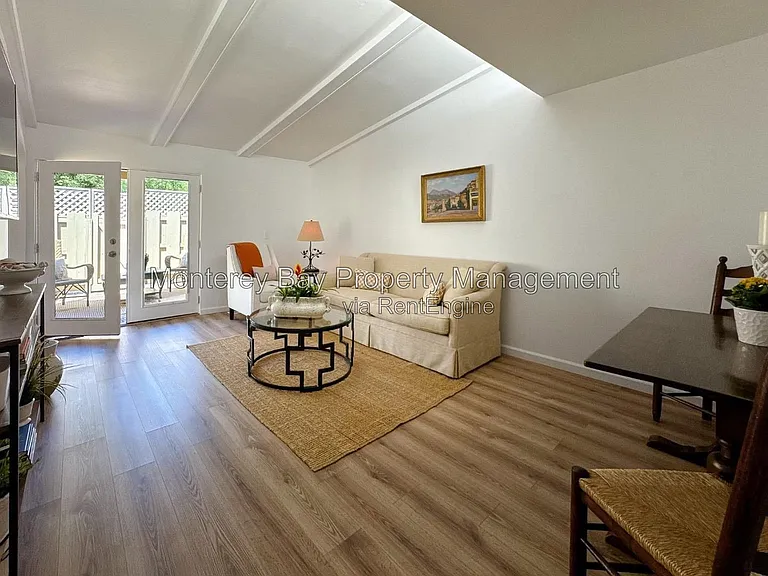 97 Hacienda Carmel — Photo 7