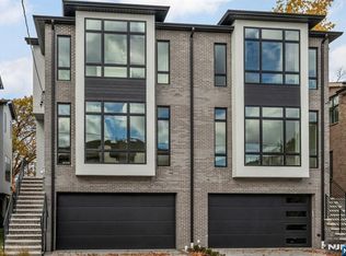 2449 Camner St, Fort Lee, NJ 07024