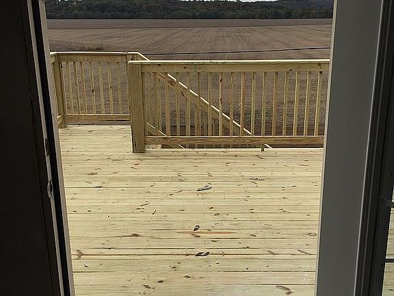 4th image of 3254 Dutchmans Creek Rd