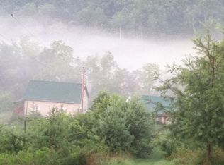 55581 Cline Rd, Barnesville, OH 43713