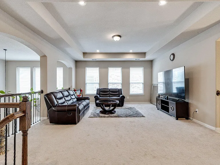 7148 Chelsea Dr — Photo 24