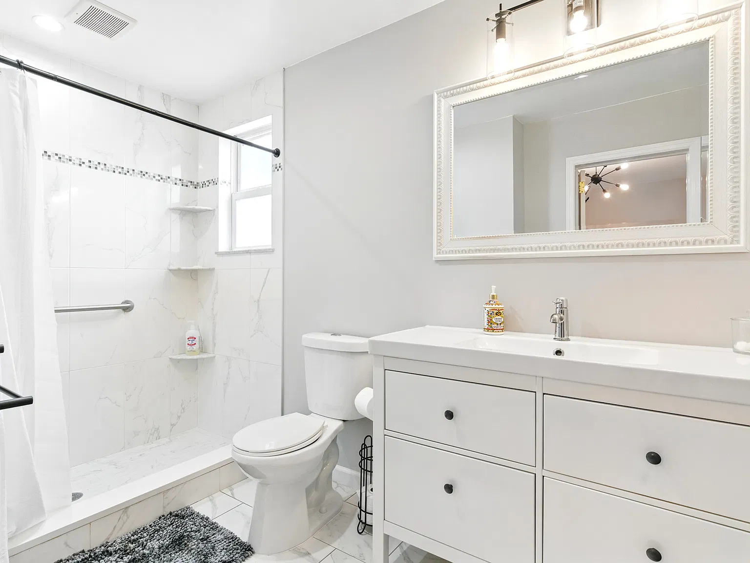 2 bed, 1200 sqft, $2,500 — Photo 2