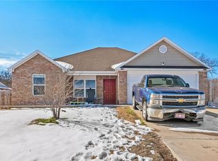 1137 Willow Oak St, Elkins, AR 72727