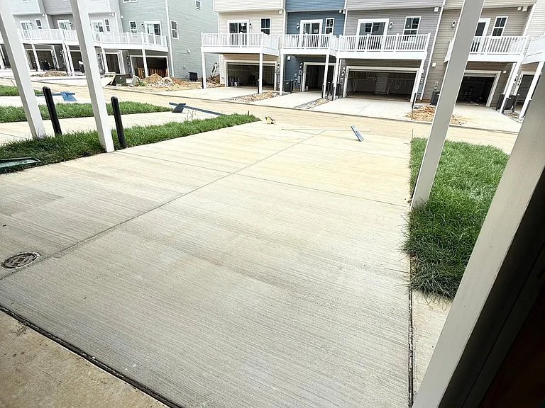 1353 Cedar Valley Rd — Photo 47