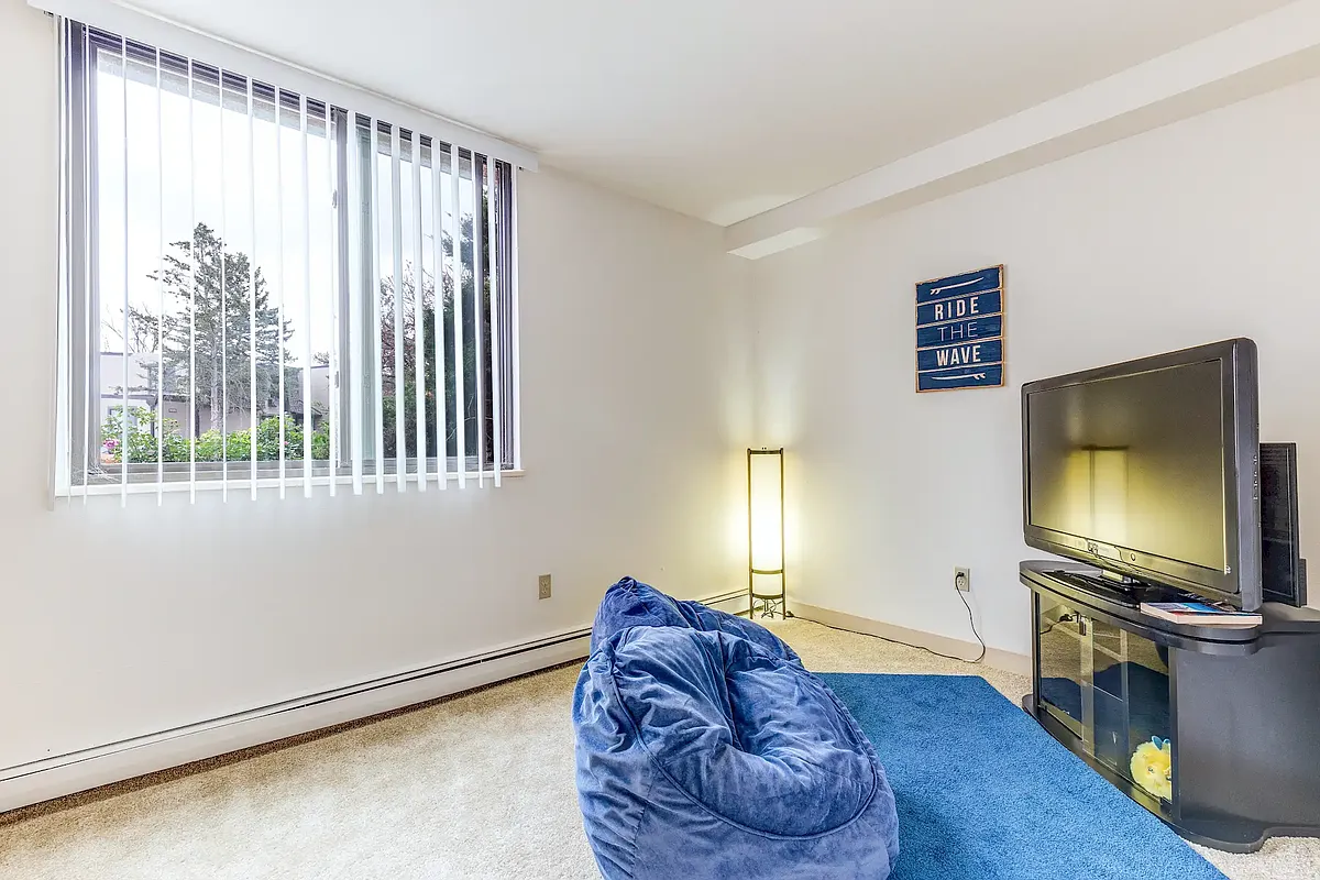 Building Photo - Greenbrook Apartments