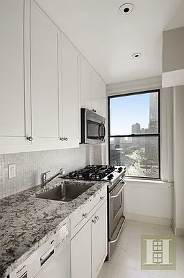 Rented by Halstead Real Estate | media 11