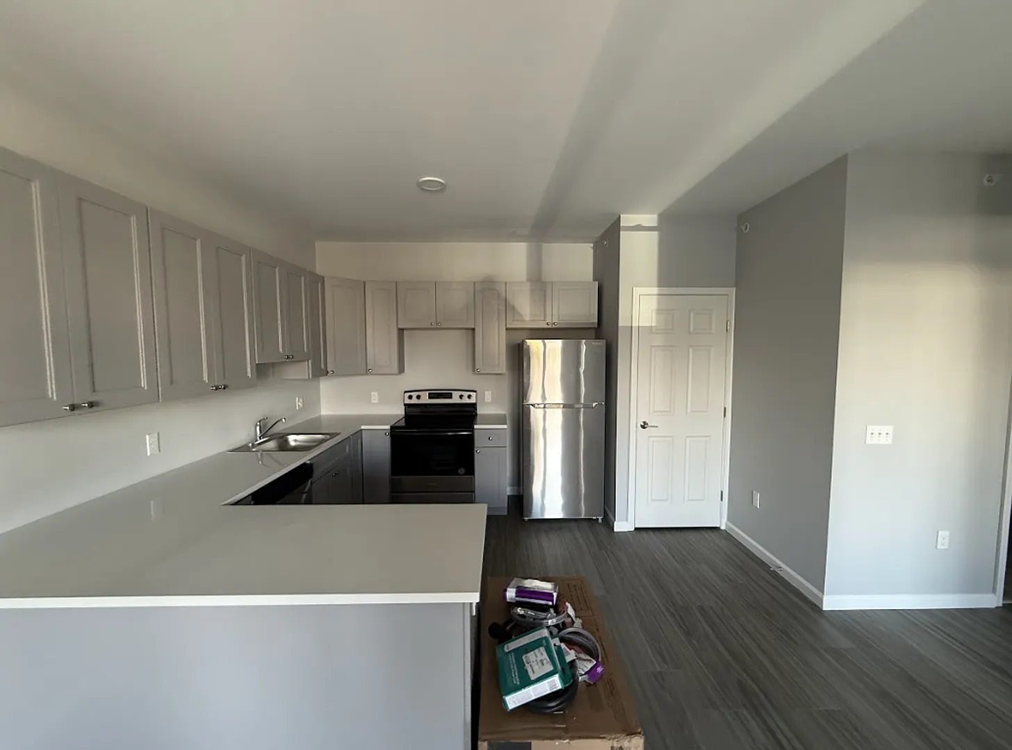 948 N. Front St. — Photo 4