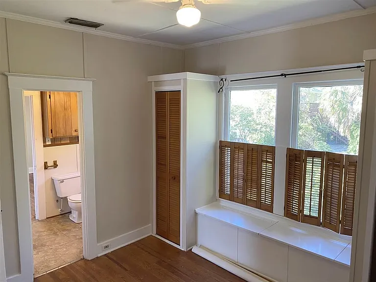 138 Oviedo St #A — Photo 10
