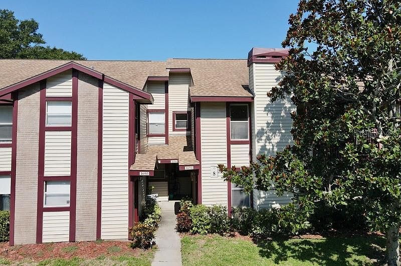 1st image of 1694 Hampton Ln #805