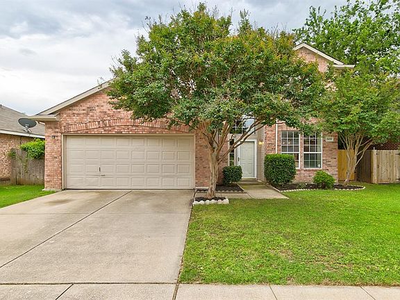 3rd image of 5429 Royal Birkdale Dr
