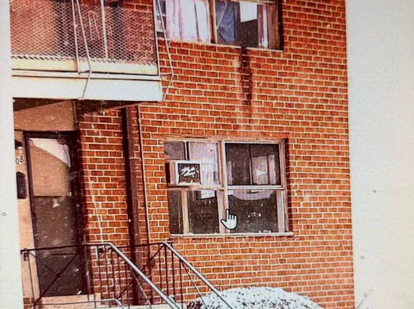 7405 18th Ave APT 108, Hyattsville, MD 20783