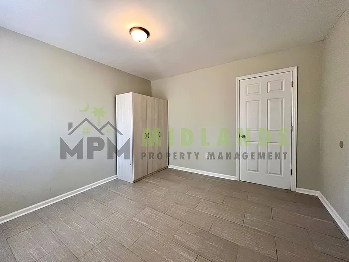 290 Browning Ct #B — Photo 31