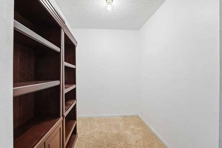 370 NW 76th Ave #104 — Photo 23