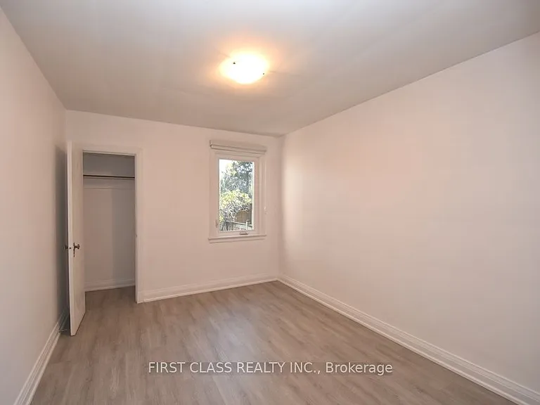 129 Felbrigg Ave — Photo 11